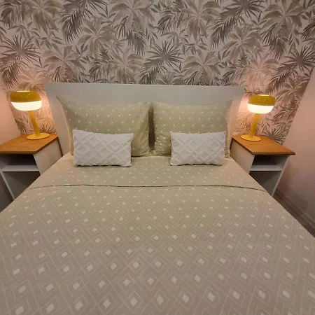 Location 2 Bedroom *