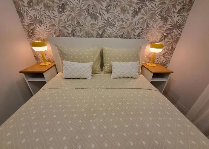 Location 2 Bedroom *